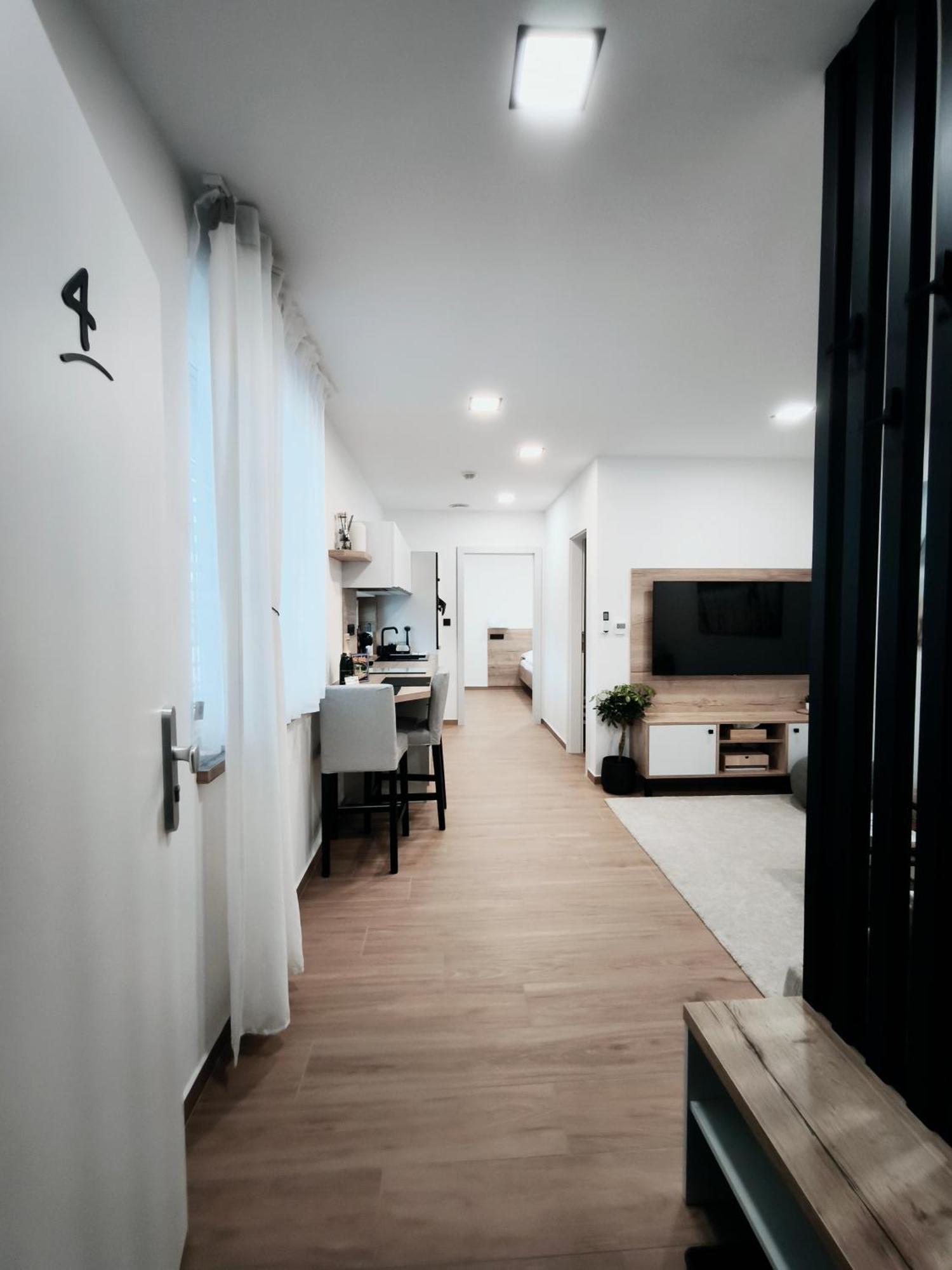 Hanesi Apartments Luhačovice Dış mekan fotoğraf